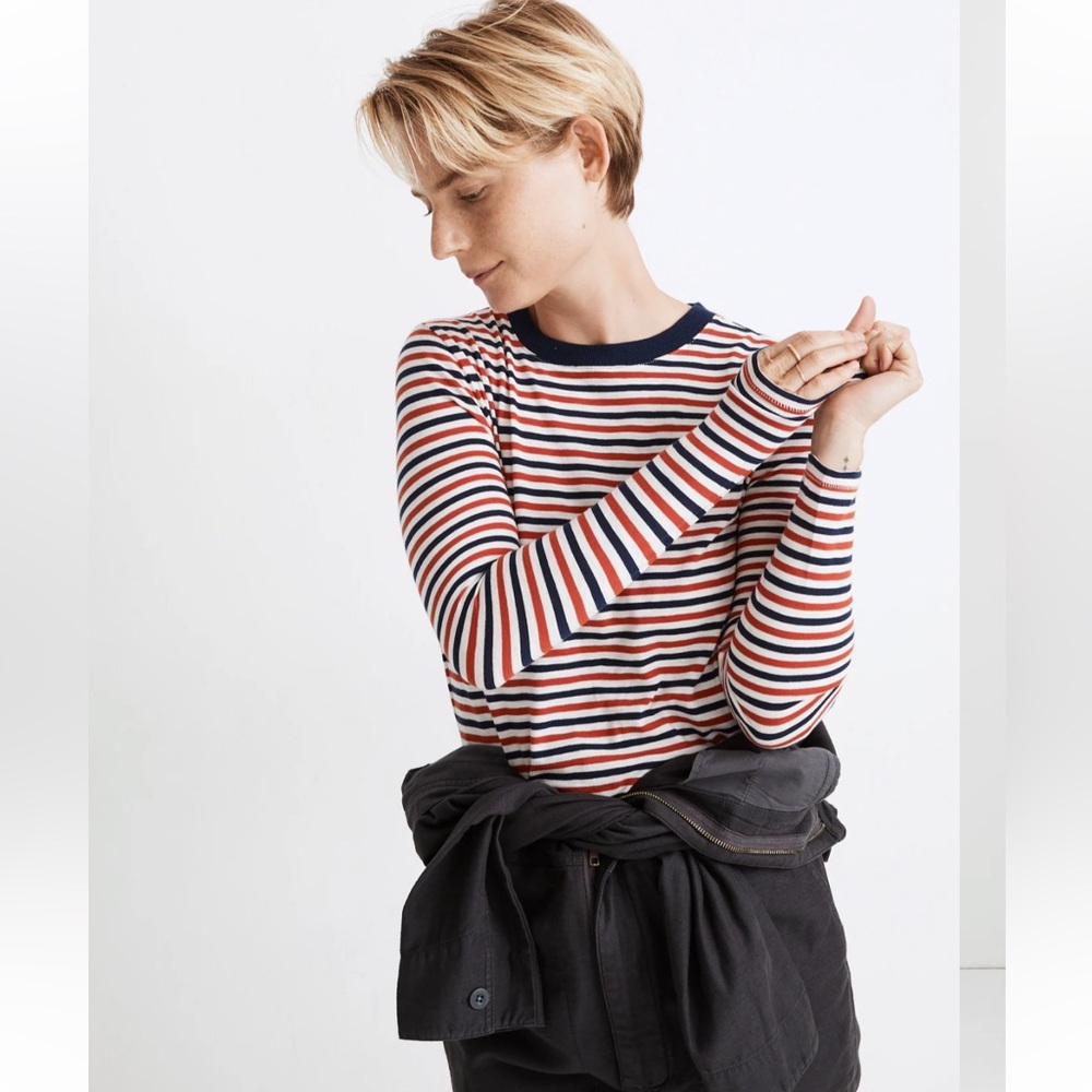 Whisper Cotton Rib-Crewneck
Long-Sleeve Tee in Leesville
Stripe, NWT!